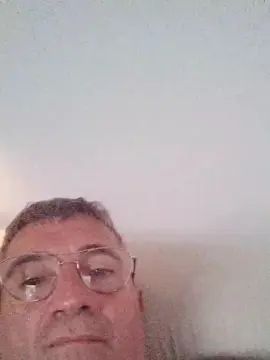 View the uncensored clip of Gay sex chat with franmi303030