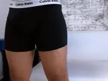 Watch this complete clip of Gay sex chat with yeisonbrown