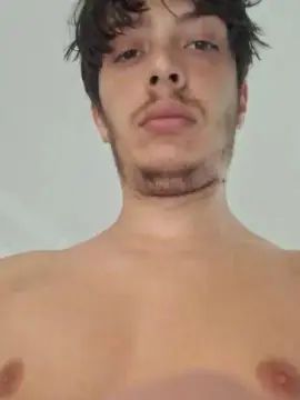 Play this complete video called Gay sex chat with Bballss