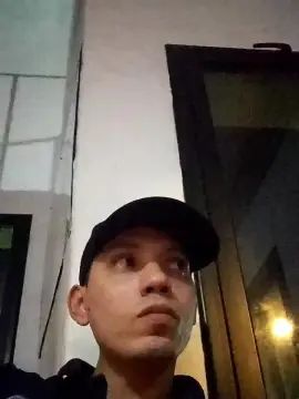 Enjoy watching this HD scene titled Gay sex chat with ivanb20