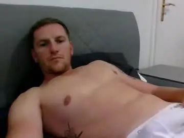 Enjoy watching this complete video called Gay sex chat with aluke95