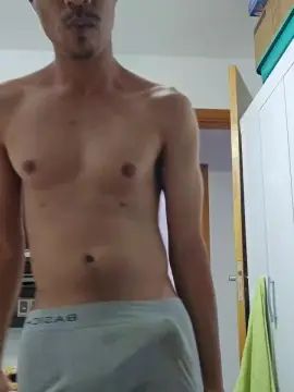 View this uncensored scene of Gay sex chat with Fabinhox_xxxx