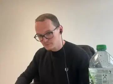 Stream this full clip called Gay sex chat with kingofcockx