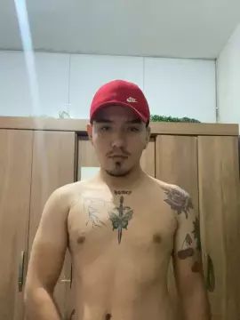 Enjoy watching this HD movie of Gay sex chat with Felipesennahot