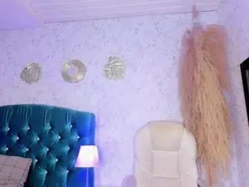 Play complete scene named Gay sex chat with thiago_carlo