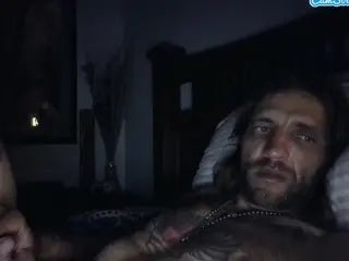 Stream this hardcore movie named Gay sex chat with mergelian13