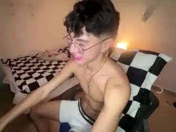Stream HD clip called Gay sex chat with mike_pineapple