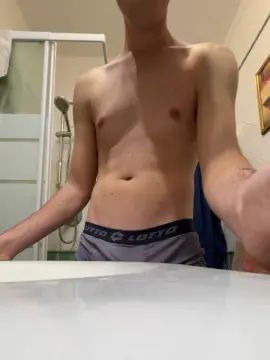 Stream full scene titled Gay sex chat with Riccardooo_69_