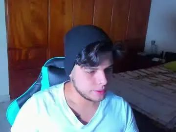 Enjoy watching HD movie of Gay sex chat with big_cockjughead