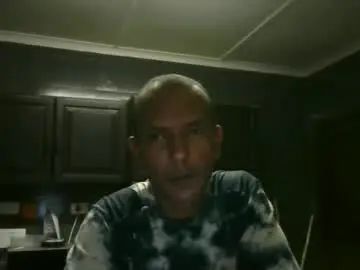 Play this complete clip titled Gay sex chat with ruffriders1