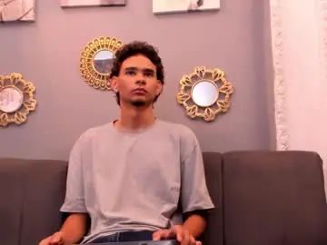 Watch the hardcore video titled Gay sex chat with kenix_777