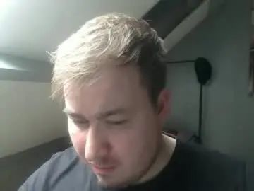 Stream this hardcore video of Gay sex chat with nickjoe2323