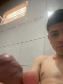 Enjoy watching the uncut movie named Gay sex chat with Brito_2004_