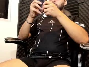 Watch this hardcore scene of Gay sex chat with tommmycortez