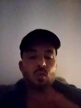 Play complete clip called Gay sex chat with Arturo666666