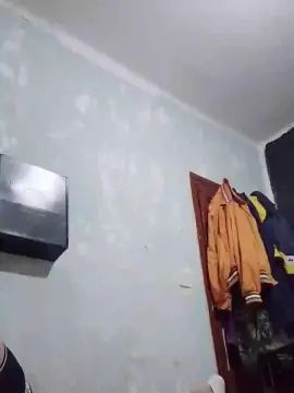 View the uncensored video called Gay sex chat with Macarraxl