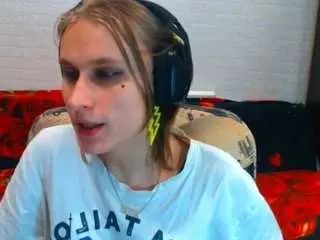 Enjoy watching the HD scene of Gay sex chat with laurispivak
