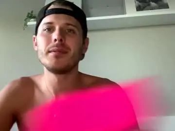 Watch this complete scene called Gay sex chat with coltonnashxxx