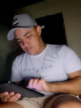 Play this hardcore video named Gay sex chat with Jujuzinho897