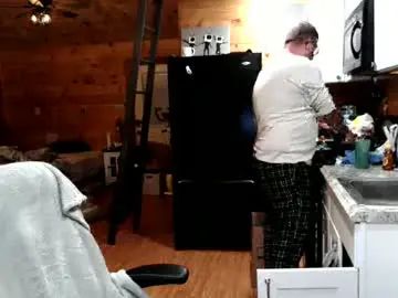 Enjoy watching complete scene of Gay sex chat with tatteddaddy7979