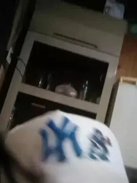Play the uncut video of Gay sex chat with GregoryTH77