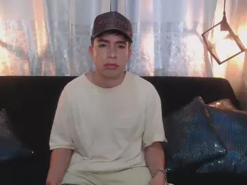 View this uncensored clip of Gay sex chat with Aron_fox