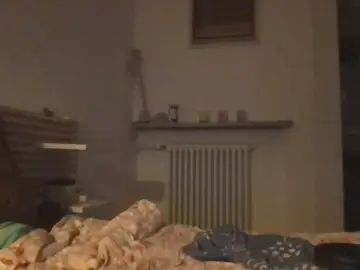 View the uncut clip of Gay sex chat with 23cmbigg
