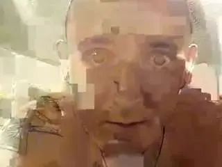 View complete clip of Gay sex chat with vabejojo
