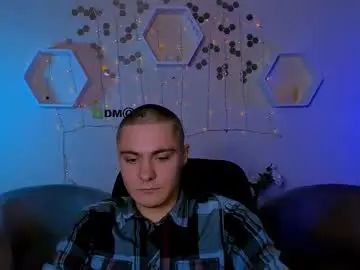 Stream this uncut clip named Gay sex chat with thomas_crow