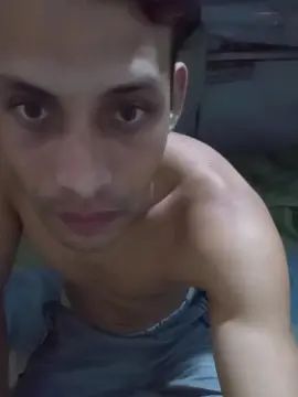 View the uncut video titled Gay sex chat with Leiser2025