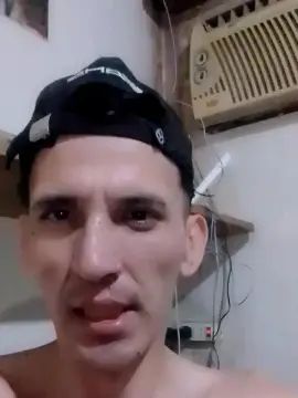 Stream this uncensored movie of Gay sex chat with Delmar47