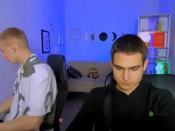 Watch this uncut movie of Gay sex chat with xevier_loyd