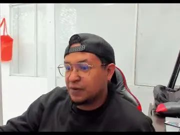 Stream complete movie of Gay sex chat with thiagofatwood