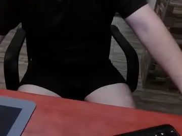 Stream this complete clip named Gay sex chat with insomnia_llko