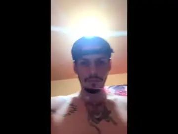 Play full video of Gay sex chat with josebanana016
