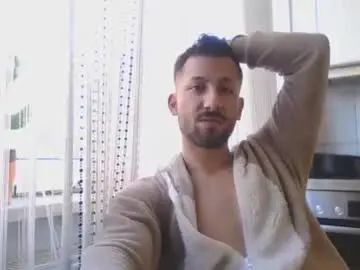 Stream this complete movie of Gay sex chat with charminarda