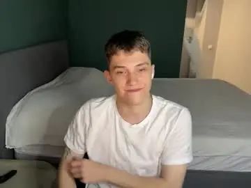 Watch the uncensored movie of Gay sex chat with cronck52