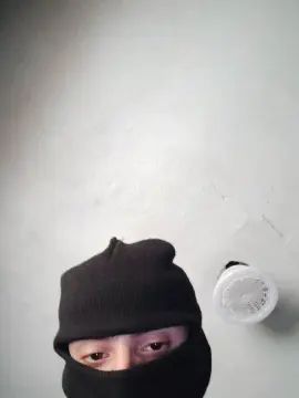 View the uncut clip titled Gay sex chat with Garotoskull