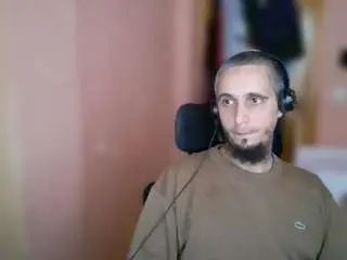 Watch this complete movie of Gay sex chat with lefrenchys