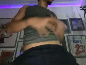 Stream HD video titled Gay sex chat with crimsonpulz