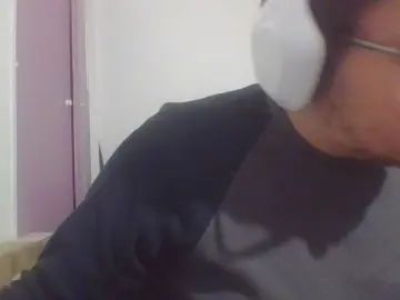Stream this hardcore clip named Gay sex chat with quentin285