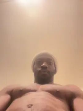 Watch full video of Gay sex chat with Chosen39