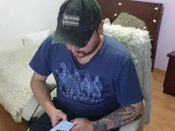 Enjoy watching hardcore video of Gay sex chat with gingerbeard33