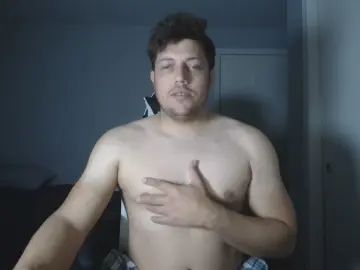 Play the complete movie of Gay sex chat with josephgreen32
