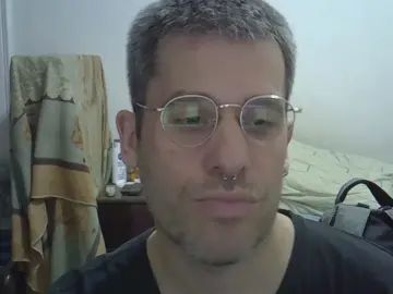 Watch the complete clip called Gay sex chat with Acuarum
