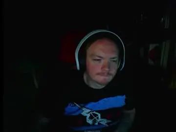 View uncensored movie of Gay sex chat with stonerguy694201