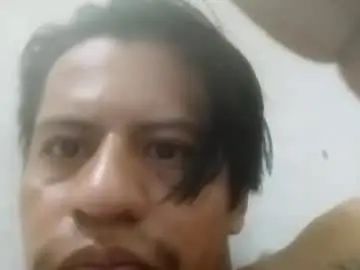 Enjoy watching the HD scene named Gay sex chat with jhonatan865777