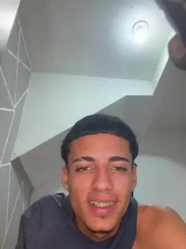 Stream full scene of Gay sex chat with Novinhodoot22