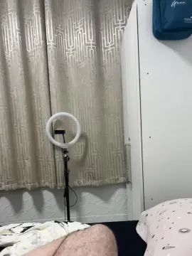 Stream full scene titled Gay sex chat with RafaCtba33