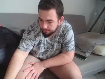 Stream the complete scene of Gay sex chat with Tasso_hot
